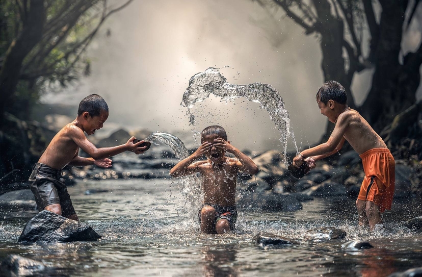 Boys are bathing at river. Image courtesy: pixabay.com